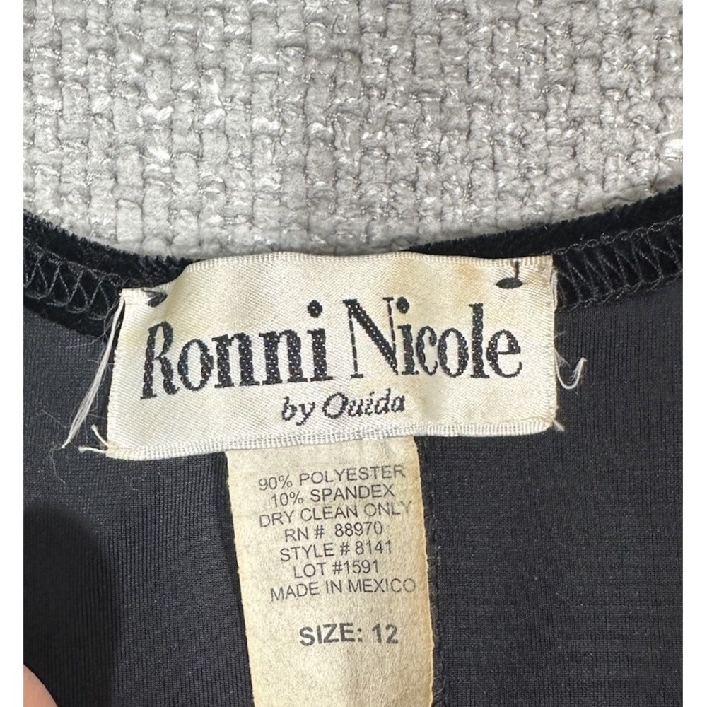VTG Ronni Nicole Dress Womens 12 Black Velvet Sleeveless Witchy 90s Goth - Picture 6 of 7